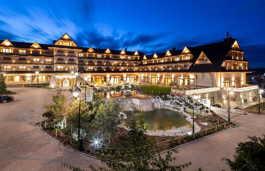 Hotel Bania Thermal & Ski-1