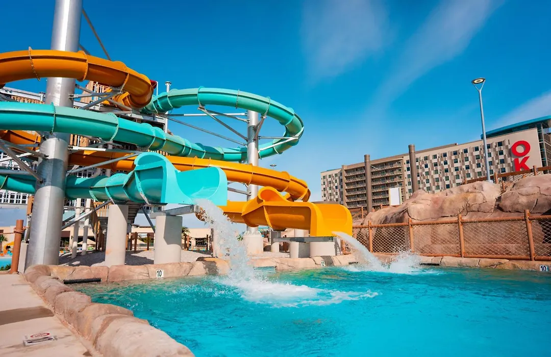 Okana Resort And Indoor Waterpark-1