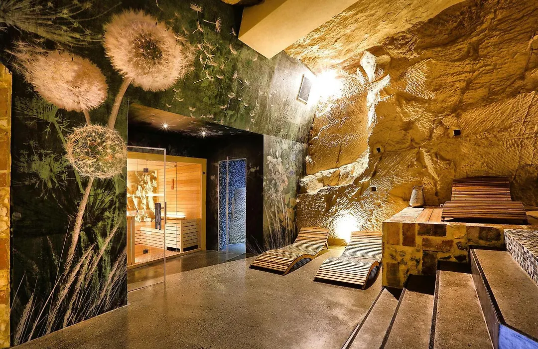 Chez Les Grottes-1