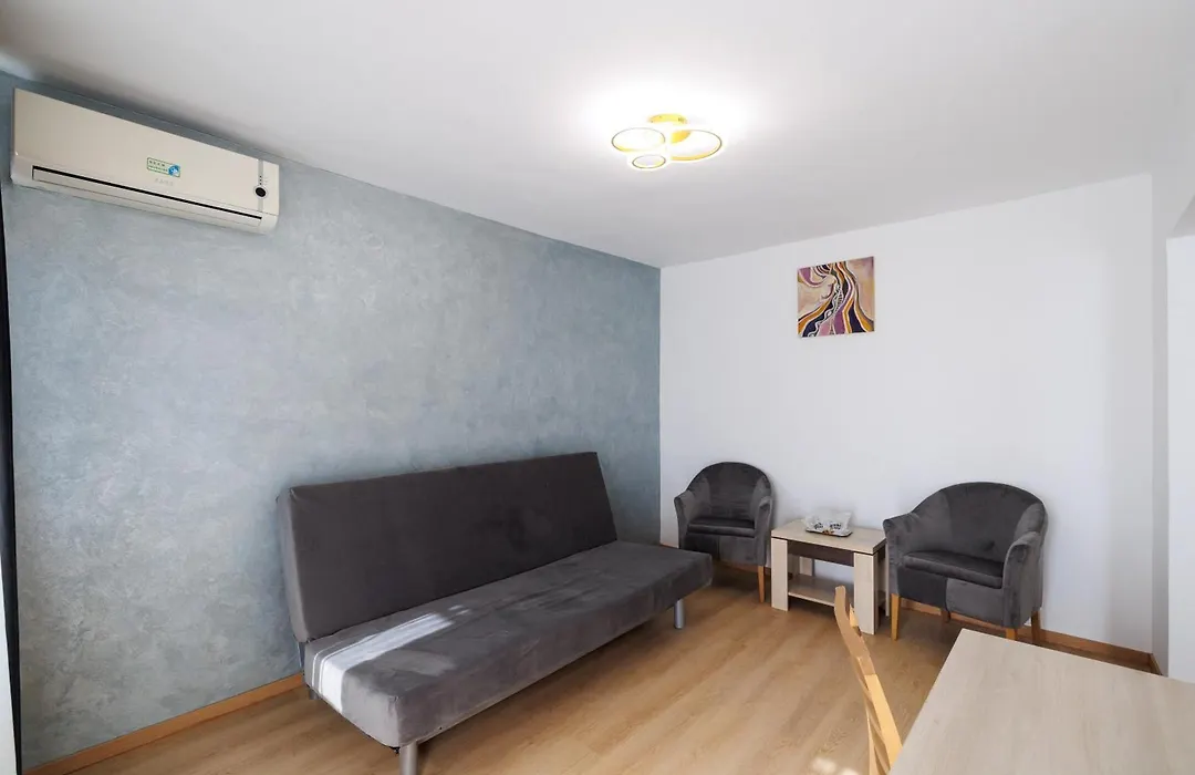 Apollo Wellness Club-1