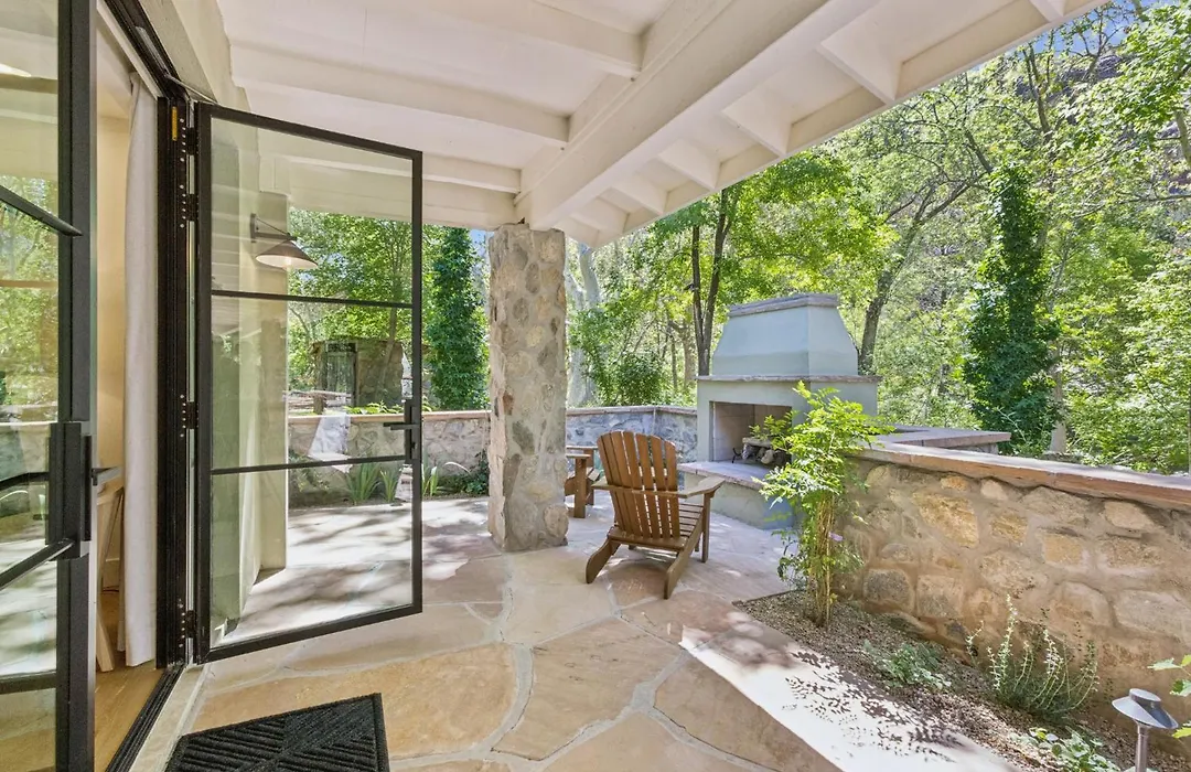 The Joy Sedona - Bed & Breakfast And Luxury Creekside Cabins-1
