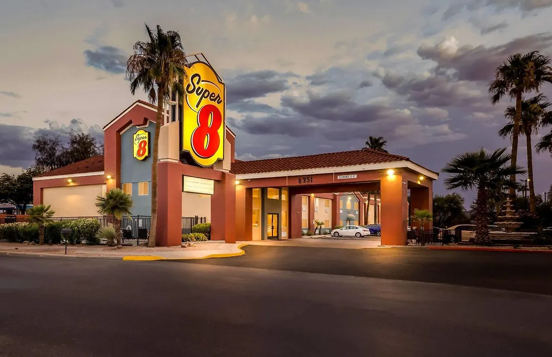 Super 8 By Wyndham Marana/Tucson Area-1