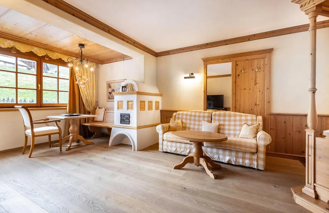 Hotel Fanes-1