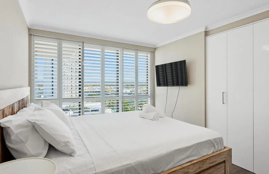 Seacrest Beachfront Apartments Gold Coast-1