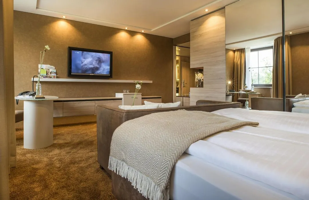 Land&Golf Hotel Stromberg-1