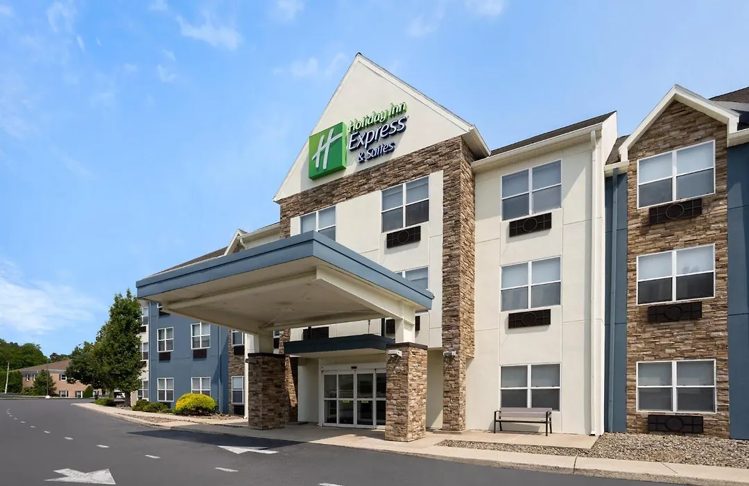 Holiday Inn Express & Suites Wyomissing By Ihg-1