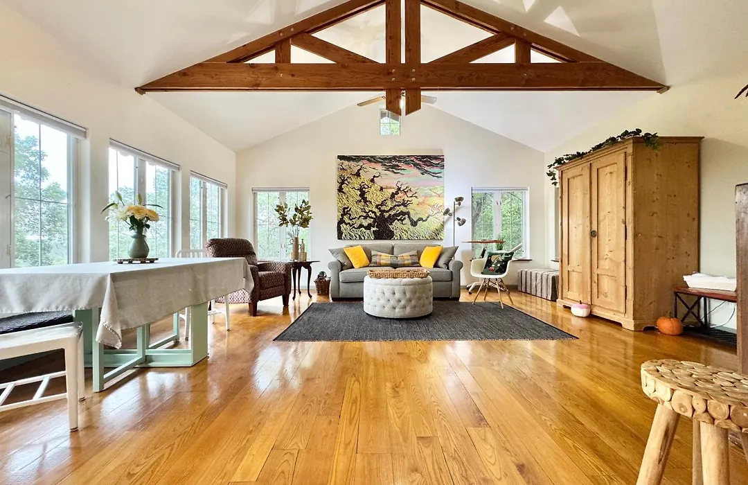 The Rivery Retreat, Choose From Luxury Guesthouse Cabin Or Poolside Suite In Lake Austin Hill Country-1