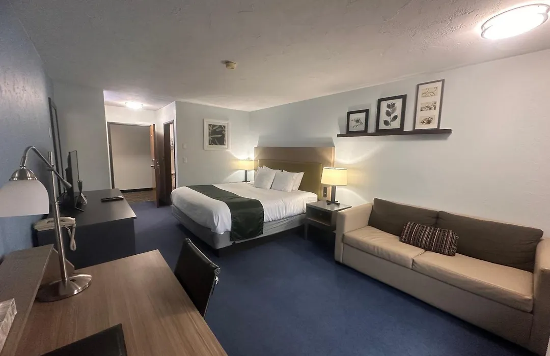 Pictured Rocks Inn And Suites-1