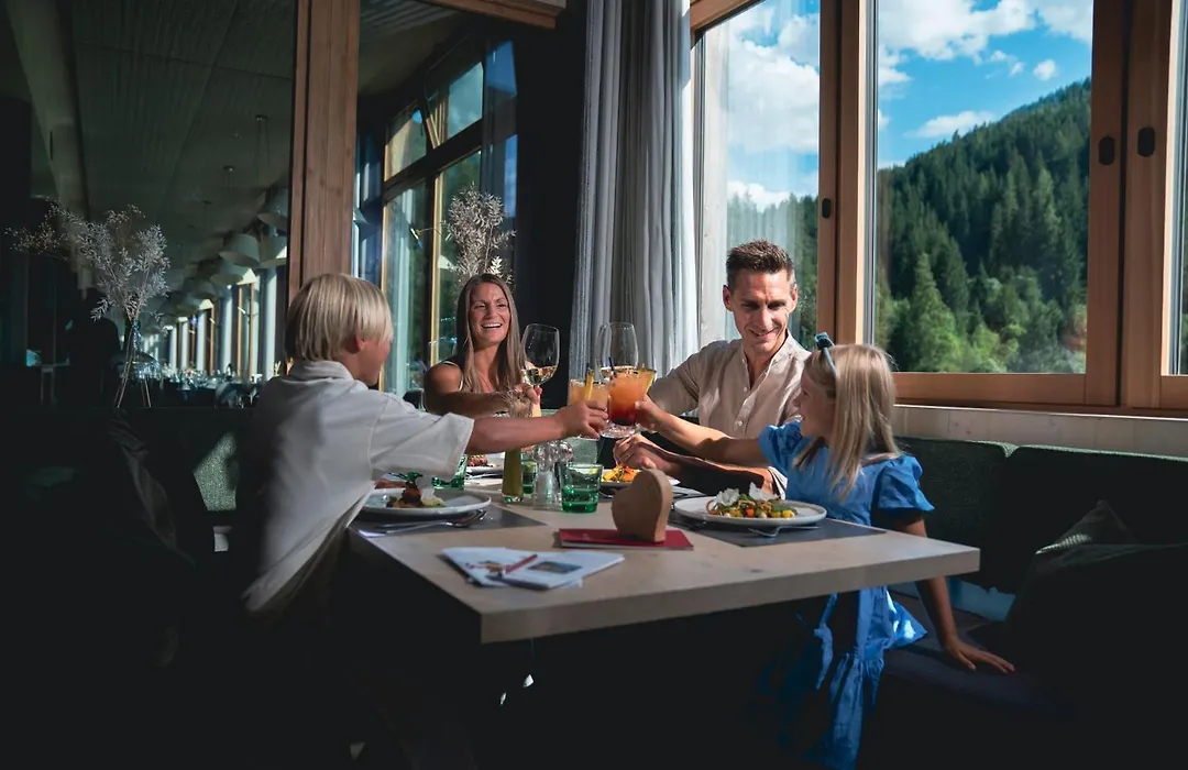 Almhof Family Und Wellness Resort-1