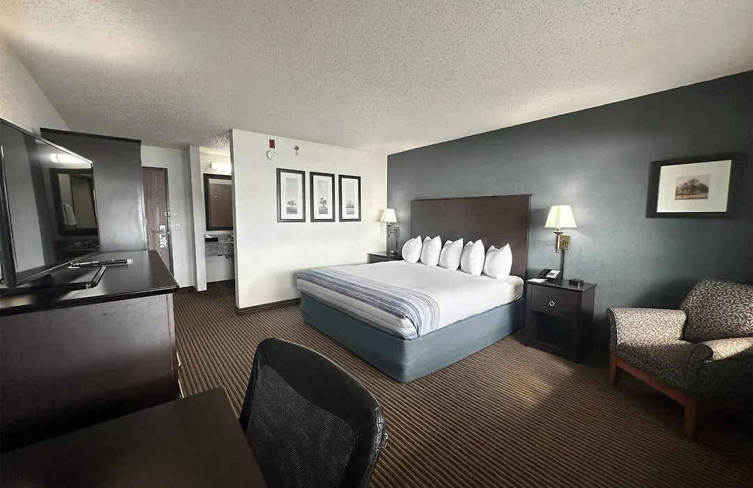 Americinn By Wyndham Menominee-1