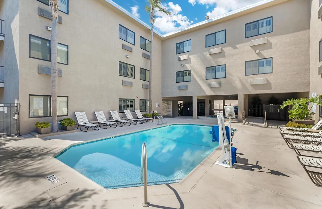 Best Western Plus Park Place Inn - Mini Suites-1