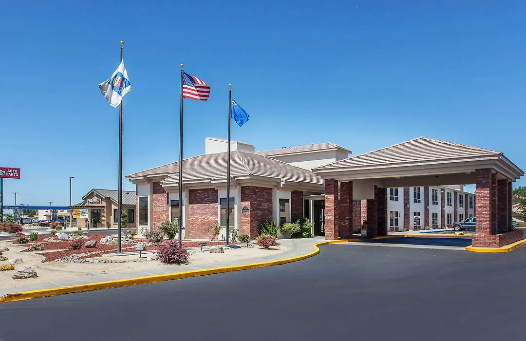 Comfort Inn & Suites Near Fallon Naval Air Station-1
