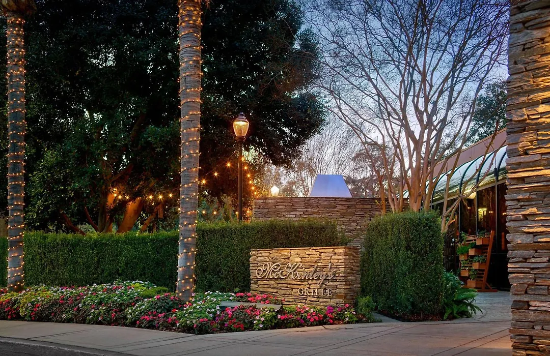 Sheraton Fairplex Suites & Conference Center-1