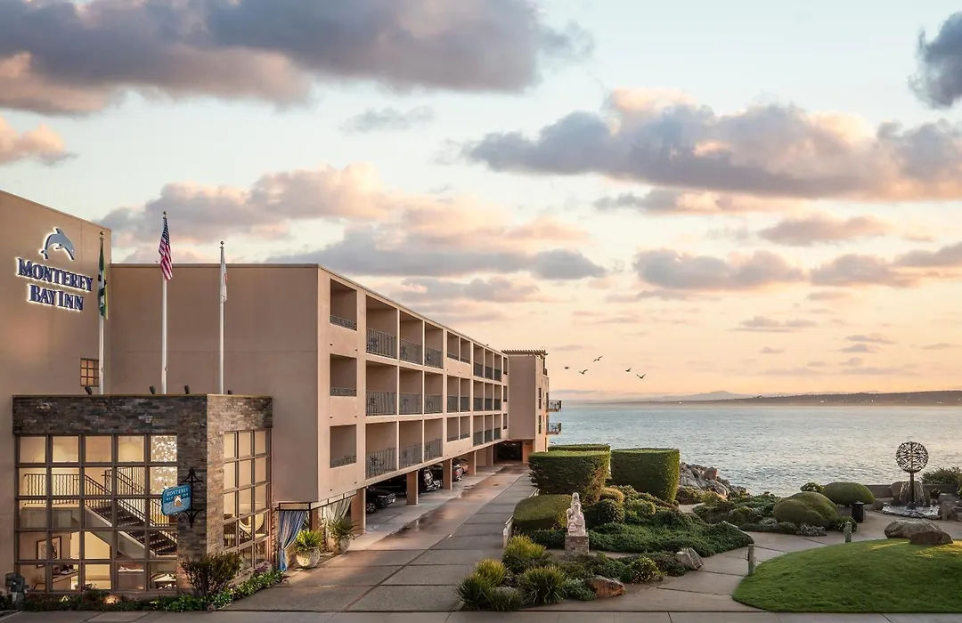 Monterey Bay Inn-1
