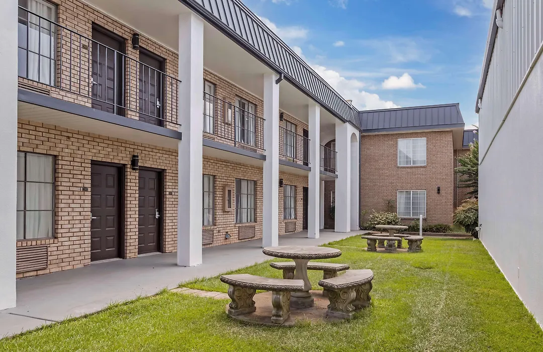 Best Western Of Alexandria Inn & Suites & Conference Center-1