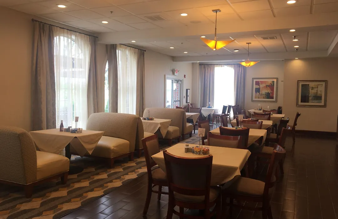 Wyndham Garden Grand Rapids Airport-1