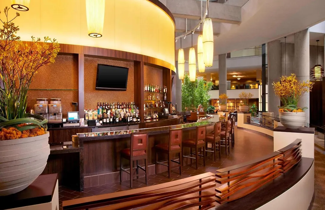 The Westin Bonaventure Hotel & Suites, Los Angeles-1