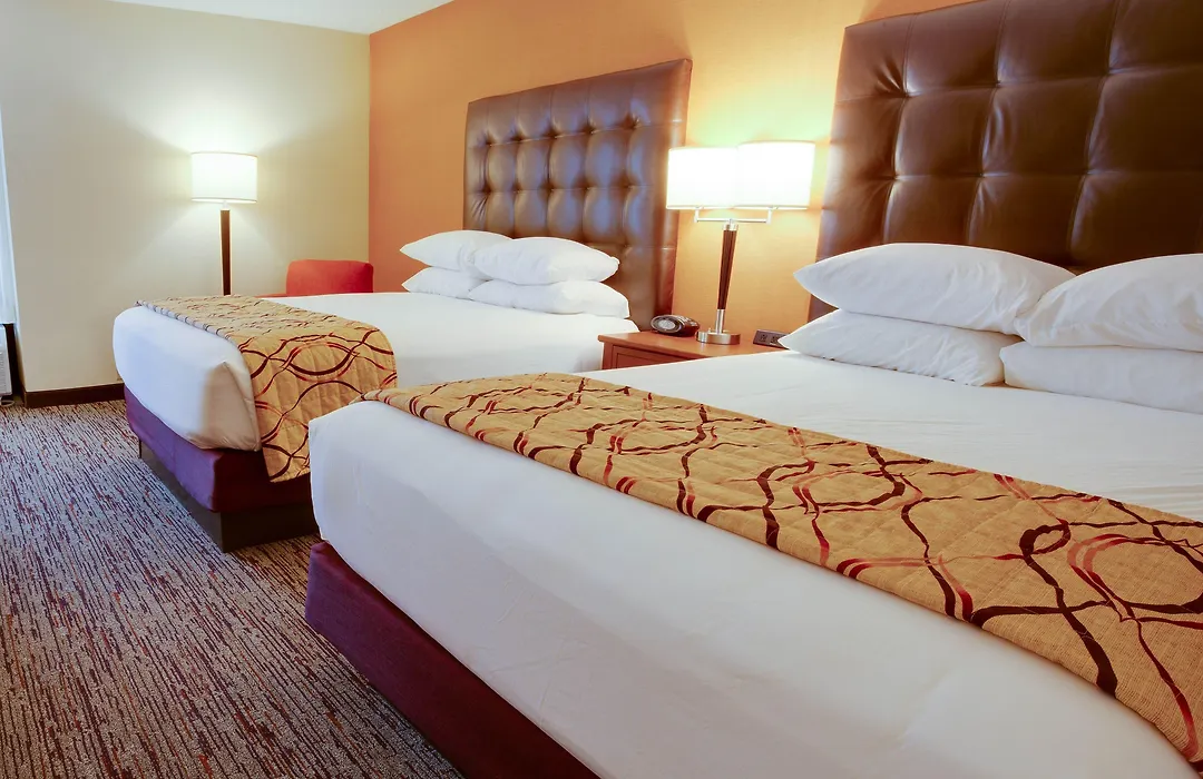 Drury Inn & Suites Terre Haute-1
