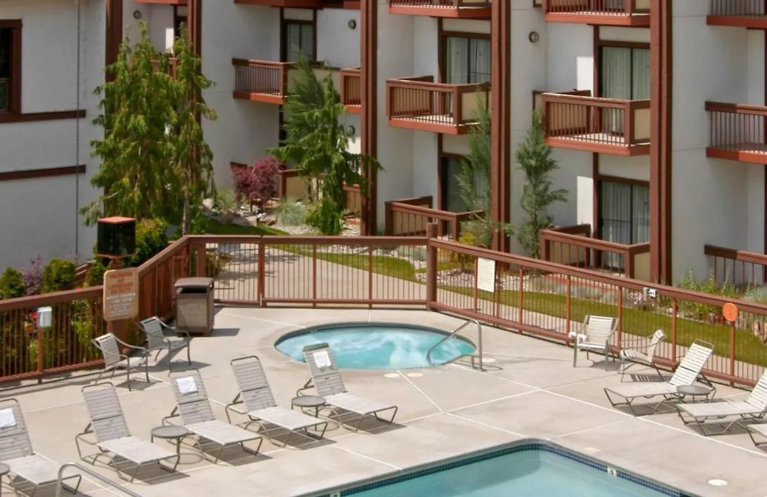 Red Lion Hotel Wenatchee City Center-1