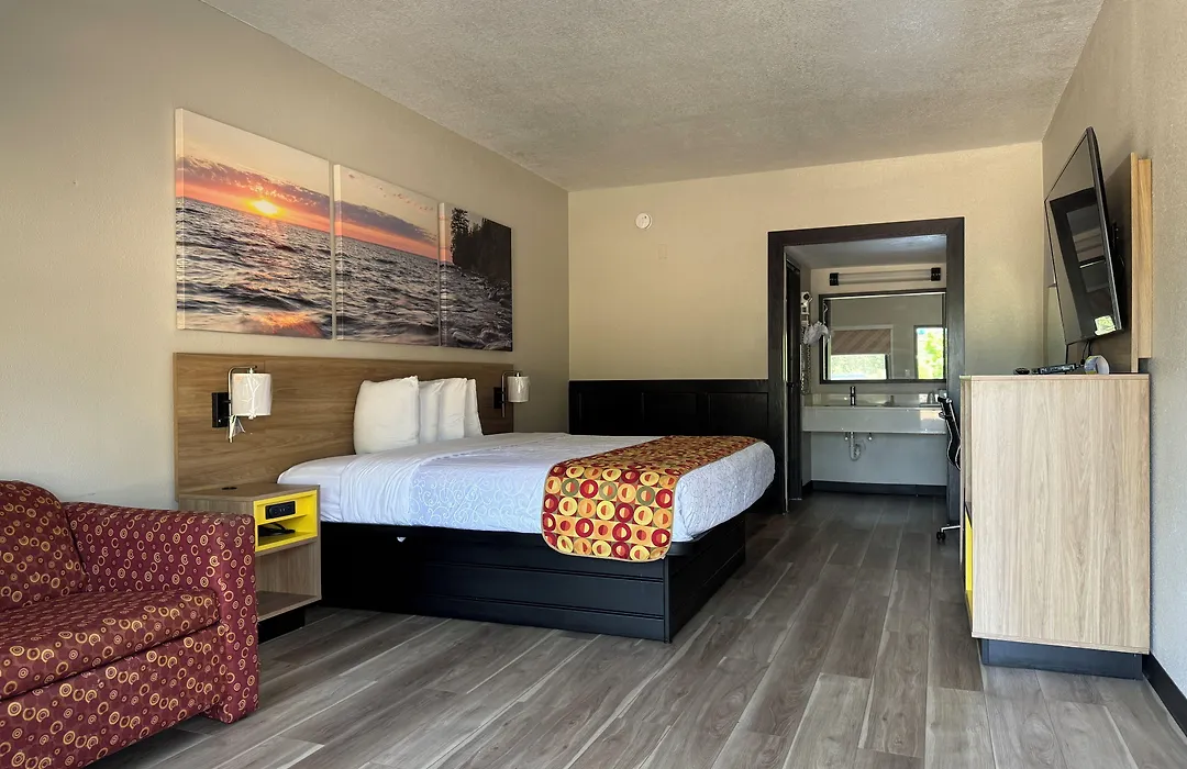 Days Inn By Wyndham Longview South-1