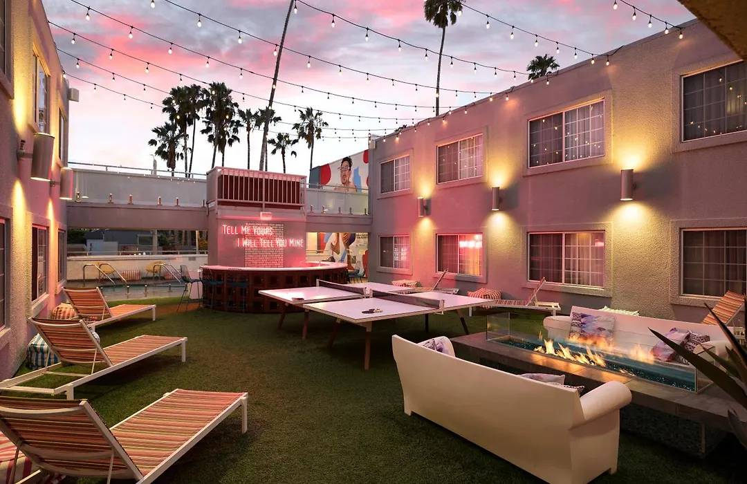 The Kinney - Venice Beach-1