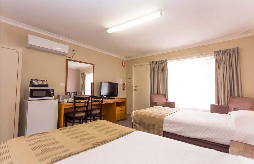 Sleepwell Motel-1