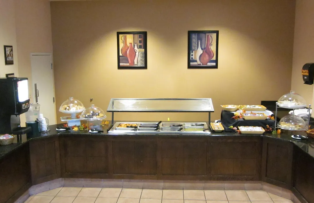 Quality Suites Lake Wright - Norfolk Airport-1