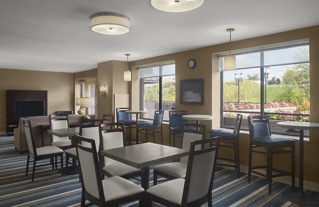 Sheraton Suites Akron Cuyahoga Falls-1