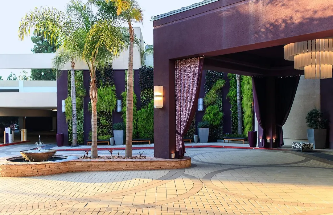 Avenue Of The Arts Costa Mesa, A Tribute Portfolio Hotel-1