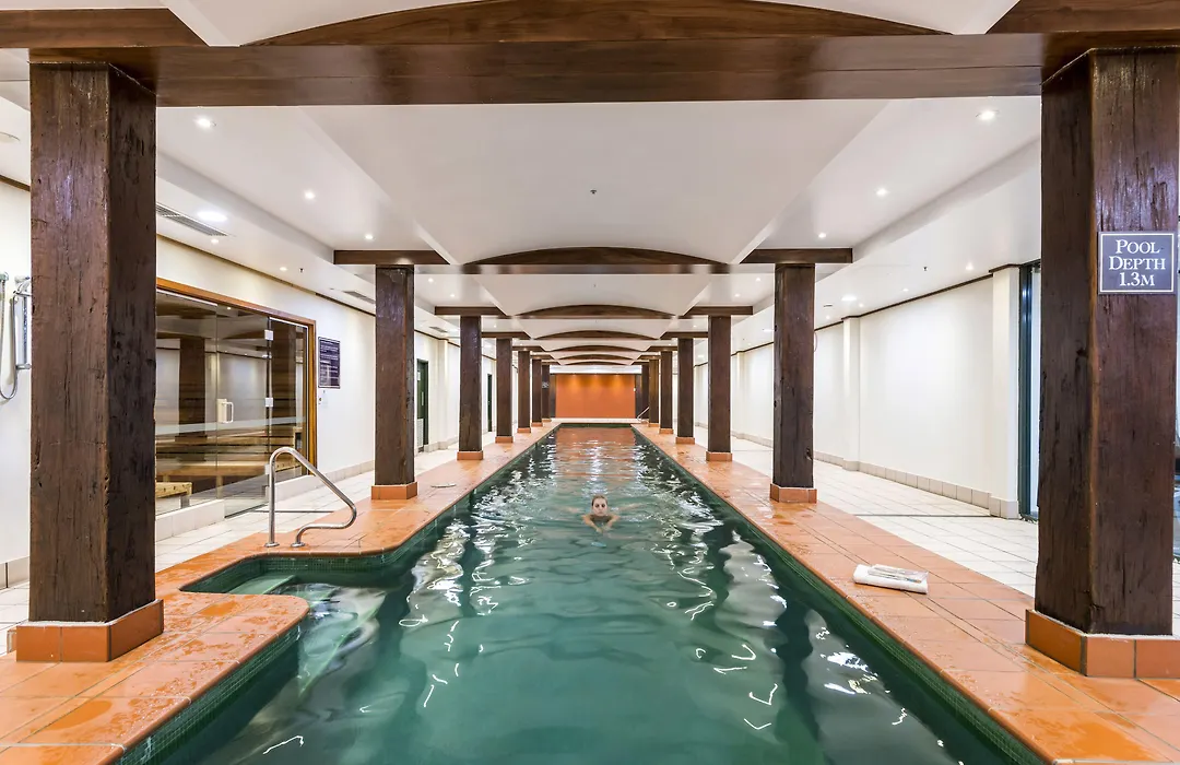 Oaks Sydney Goldsbrough Suites-1