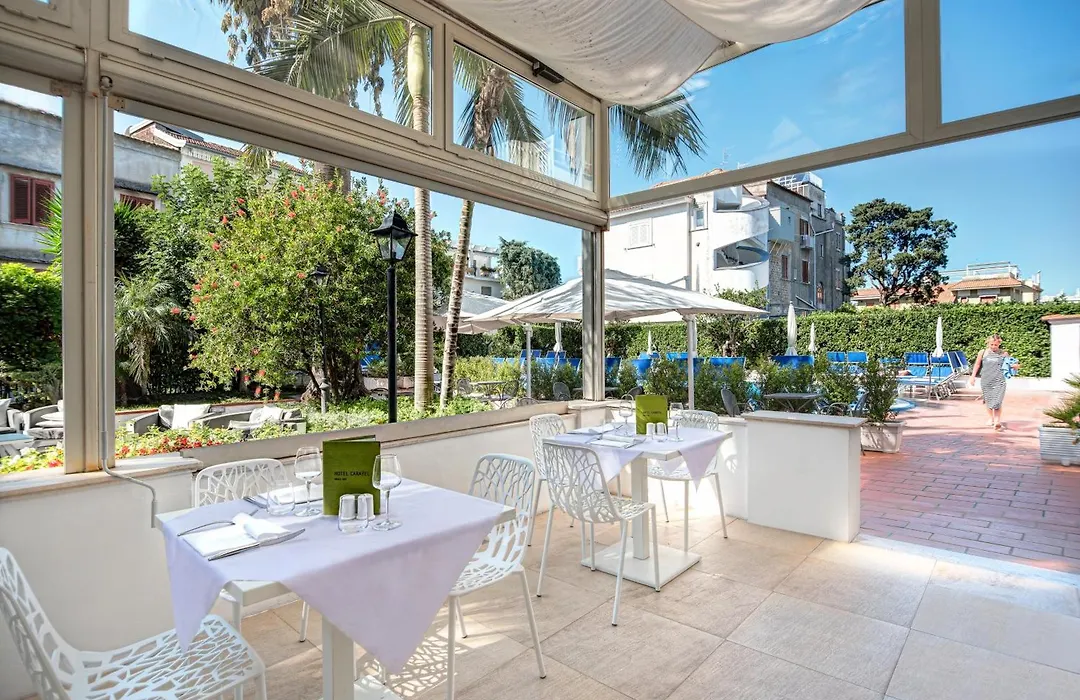 Hotel Caravel-1