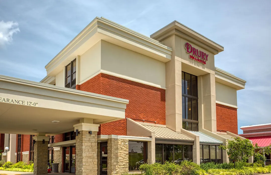 Drury Inn & Suites St. Louis - Fairview Heights-1