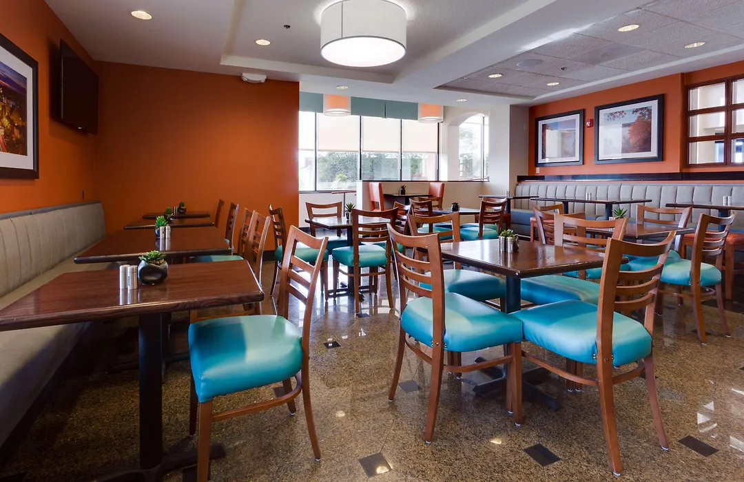 Drury Inn & Suites Columbia Stadium Boulevard-1