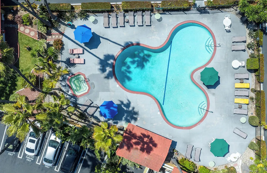 Vagabond Inn Costa Mesa-1