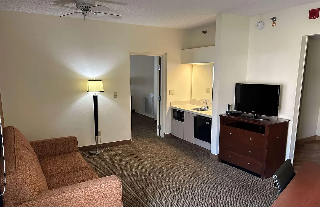 Baymont By Wyndham Orlando South-1