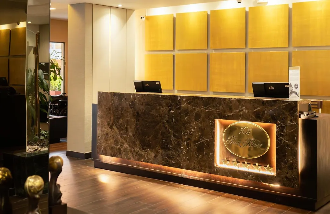 Hotel 101 Park House-1
