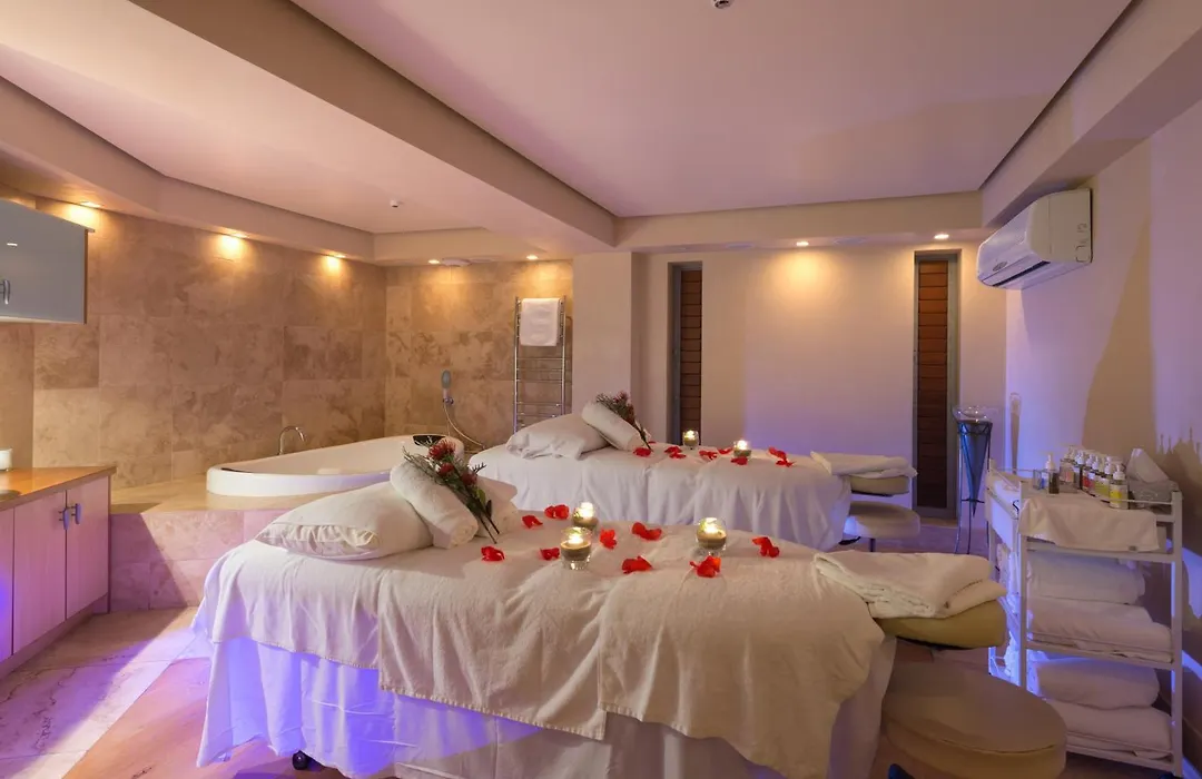 Paihia Beach Resort & Spa Hotel-1