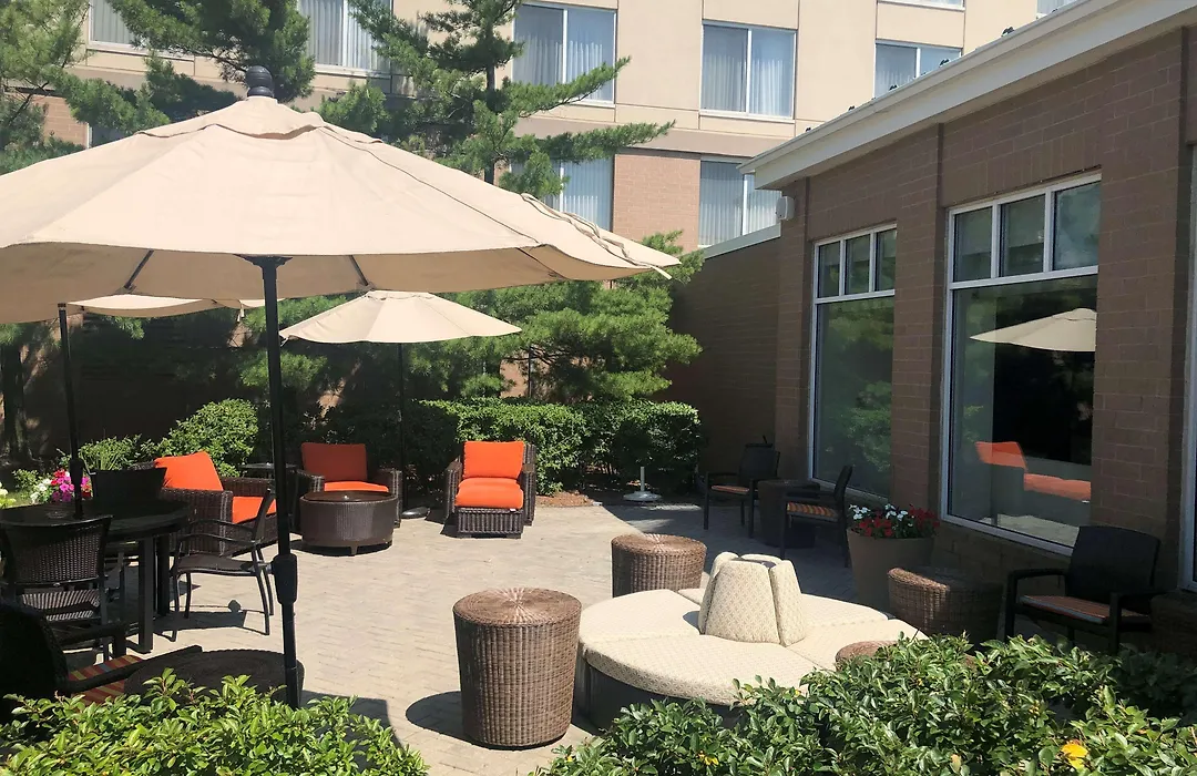 Hilton Garden Inn Addison-1