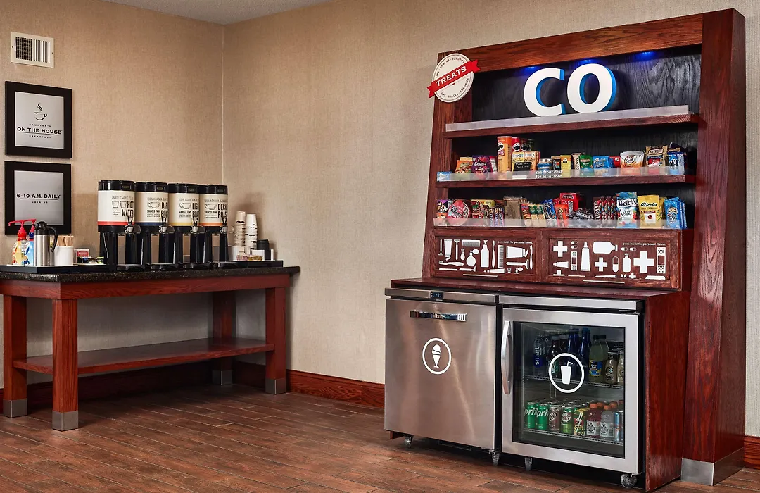 Hampton Inn Longmont-1
