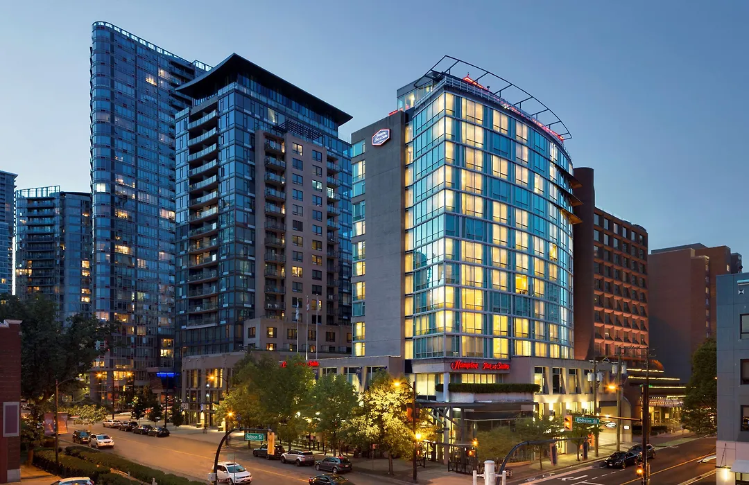 Hampton Inn & Suites, By Hilton - Vancouver Downtown-1