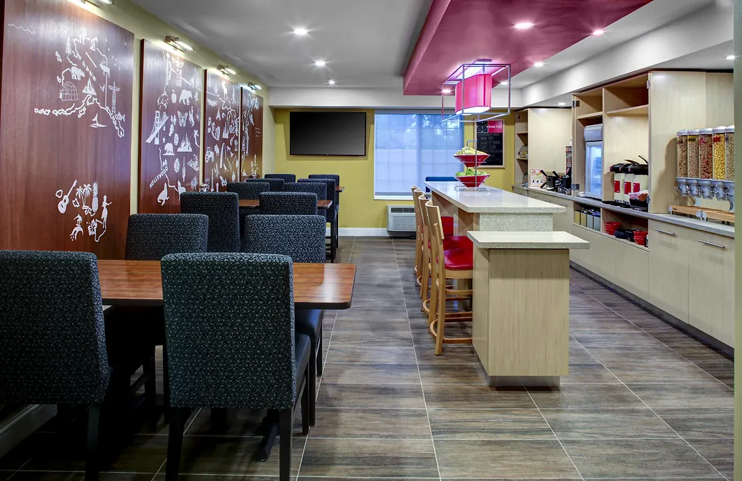 Towneplace Suites Fresno-1