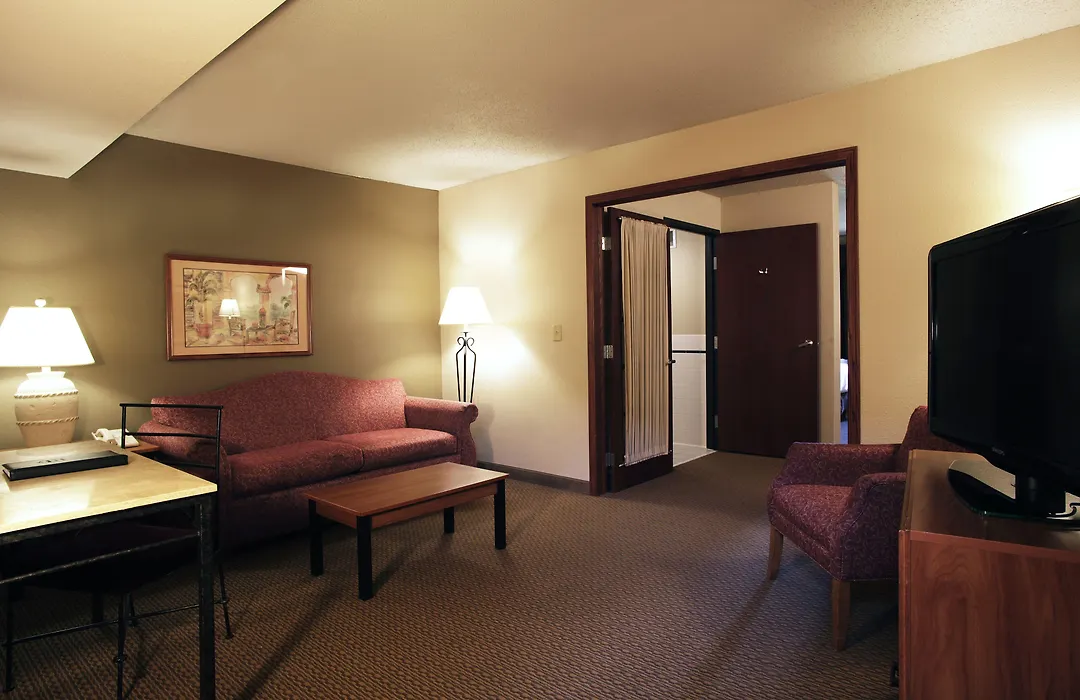 Red Lion Inn & Suites Grimes-1