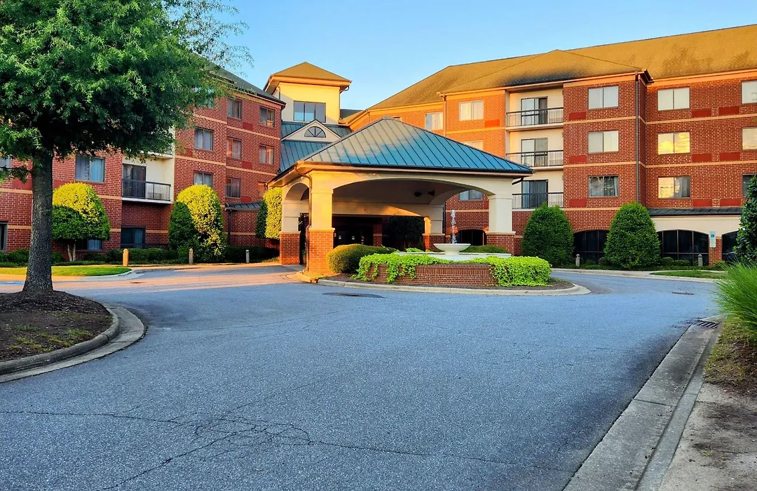 Courtyard By Marriott Hickory-1
