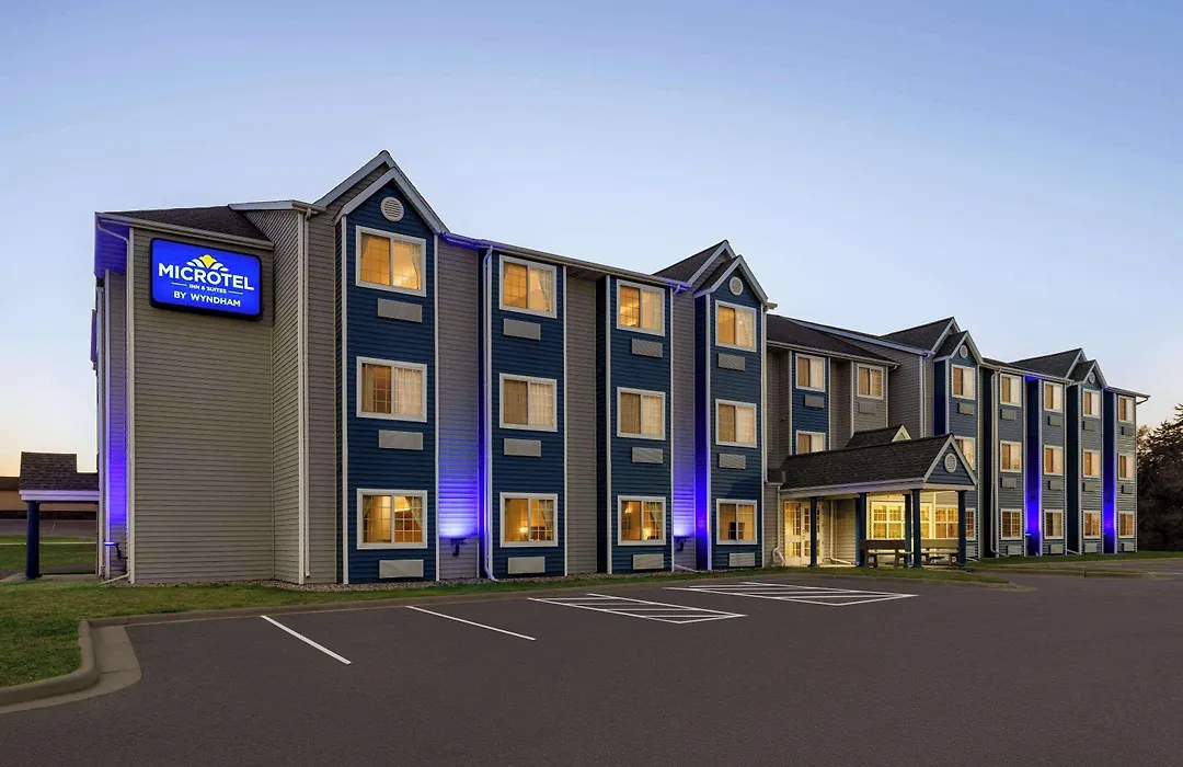 Microtel Inn & Suites By Wyndham New Ulm-1