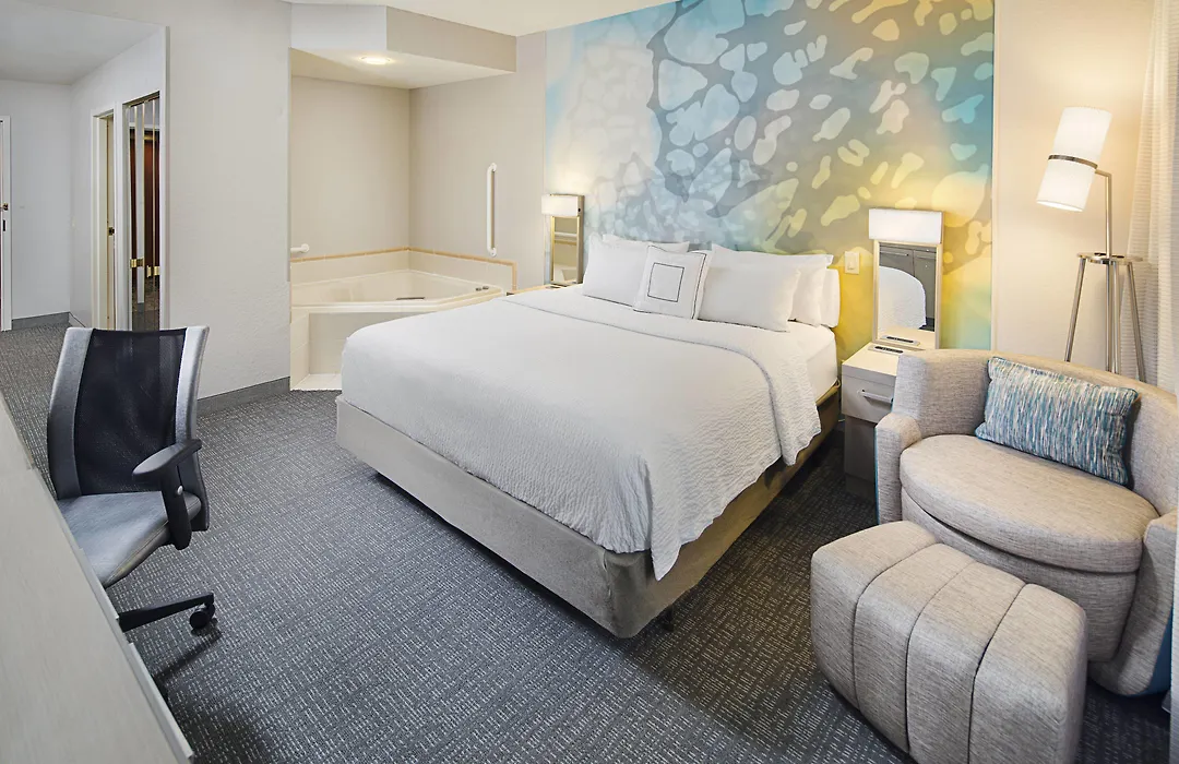 Courtyard By Marriott West Palm Beach Airport-1
