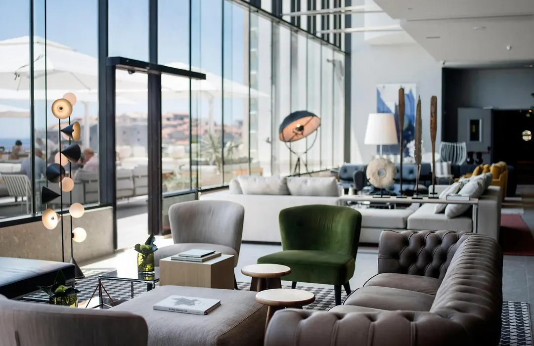 Hotel Excelsior-1