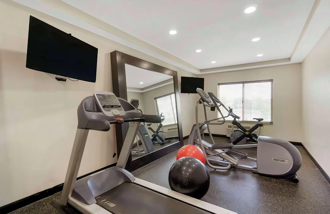Best Western Plus Ellensburg Hotel-1
