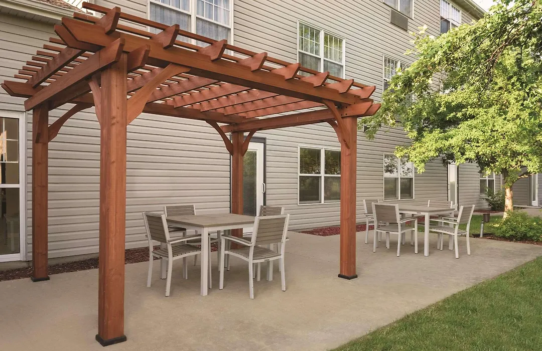 Country Inn & Suites By Radisson, Pella, Ia-1