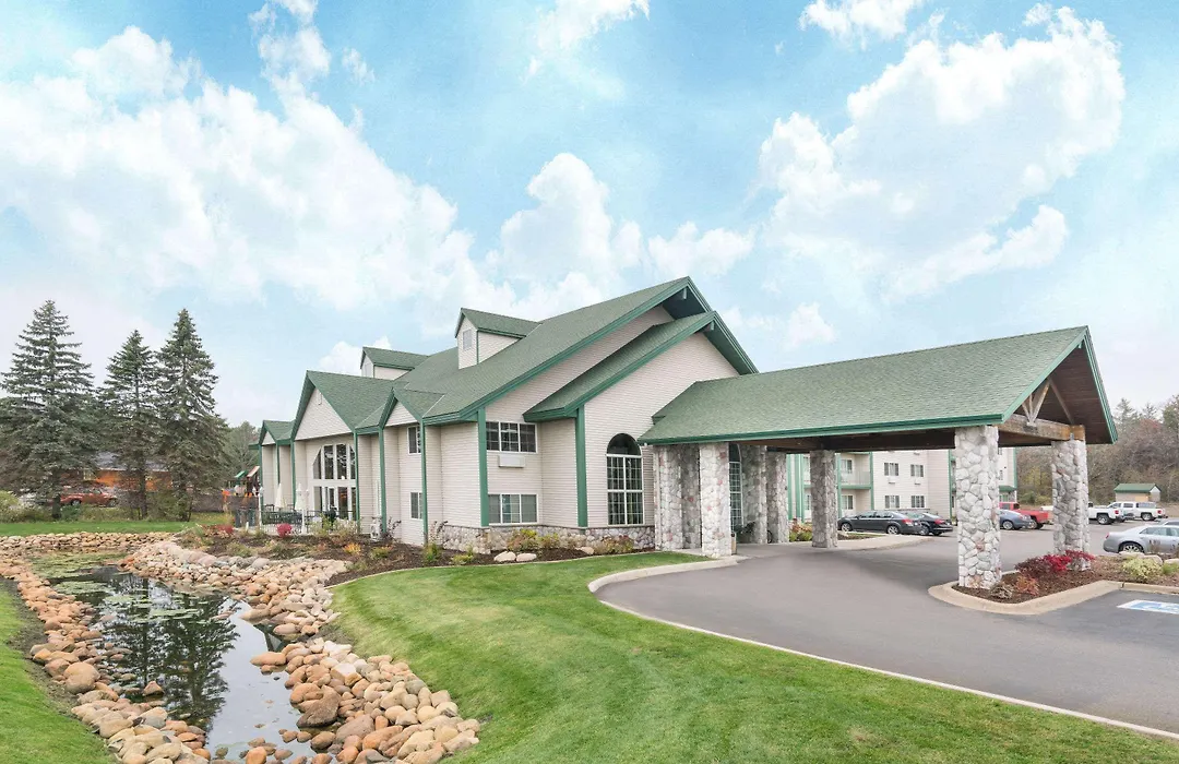Baymont By Wyndham Baxter/Brainerd Area-1