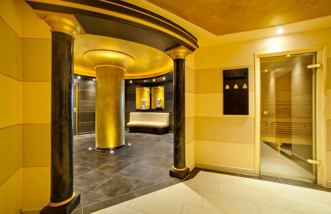 Hotel Schlosskrone-1